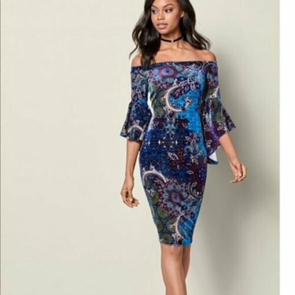 VENUS CRUSHED VELVET PAISLEY PRINT DRESS SIZE SMALL